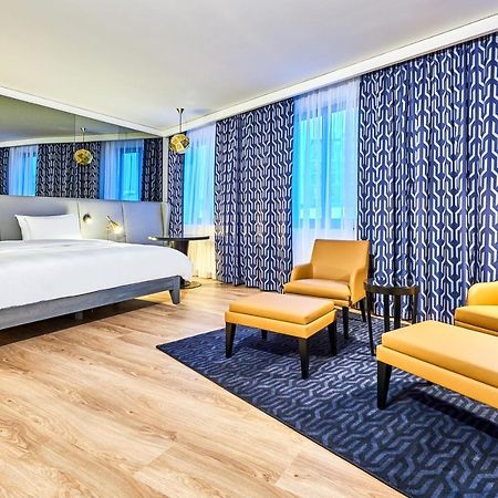 Radisson Blu Hotel, Kyiv City Centre מראה חיצוני תמונה