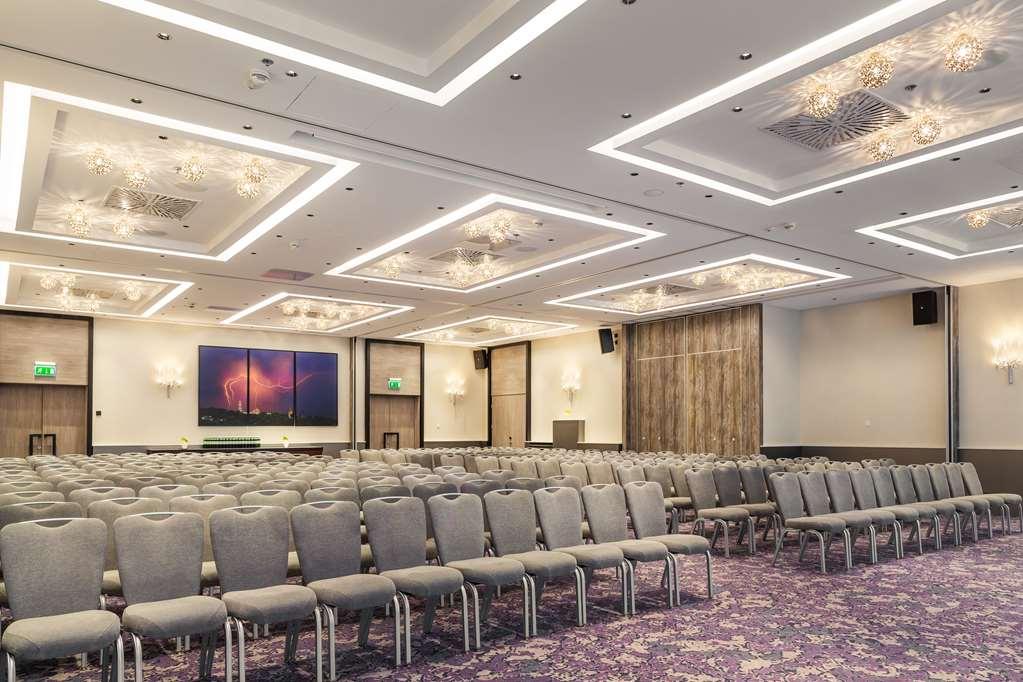 Radisson Blu Hotel, Kyiv City Centre מתקנים תמונה