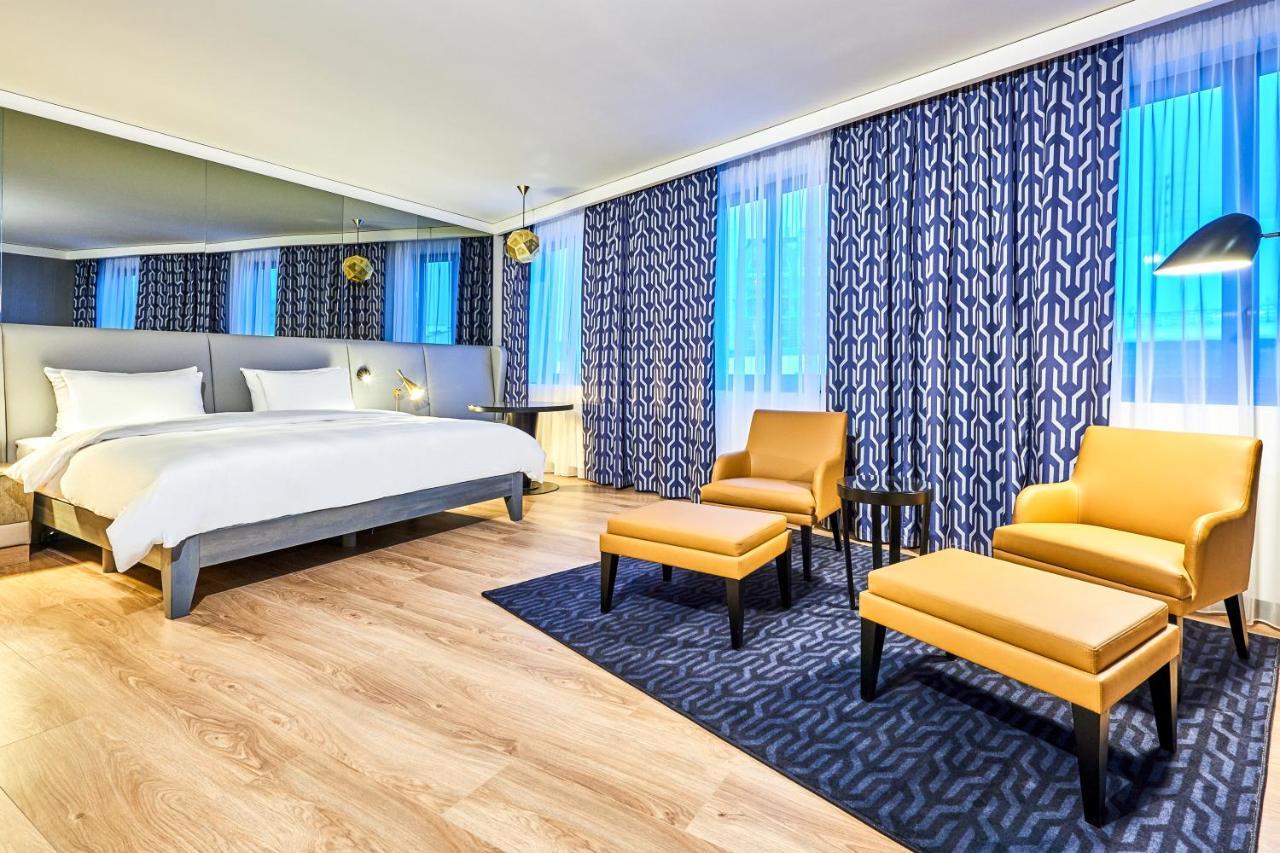 Radisson Blu Hotel, Kyiv City Centre מראה חיצוני תמונה