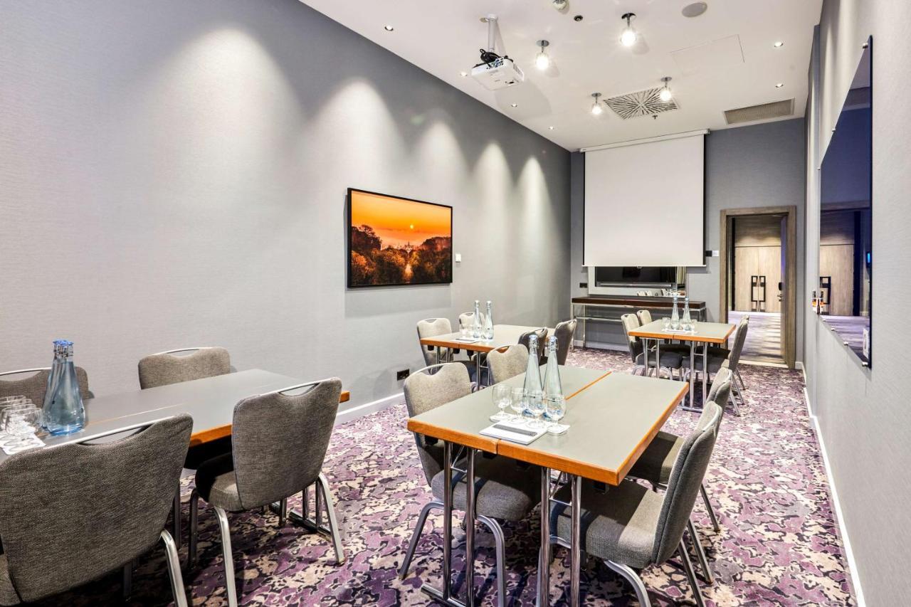 Radisson Blu Hotel, Kyiv City Centre מראה חיצוני תמונה